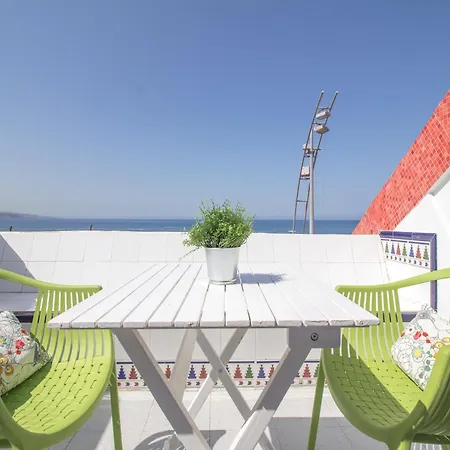 On Playa De Canteras Beachfront * Las Palmas de Gran Canaria